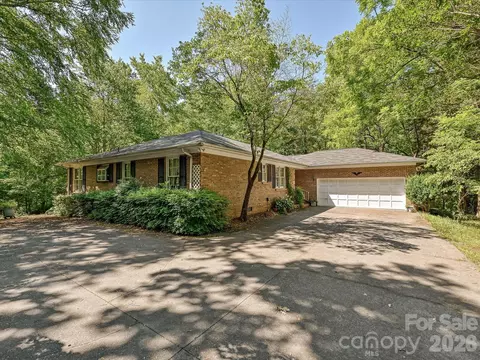 5950 King Wilkinson Rd, Denver, NC 28037