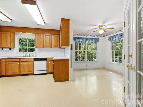 Kitchen - 5950 King Wilkinson Rd, Denver, NC 28037 photo 1 of 3