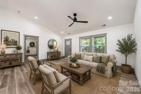 Living - 2047 Bailey Dr, Hickory, NC 28601 photo 2 of 2