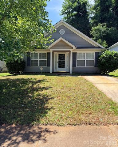 3834 Brookchase Ln, Charlotte, NC 28205
