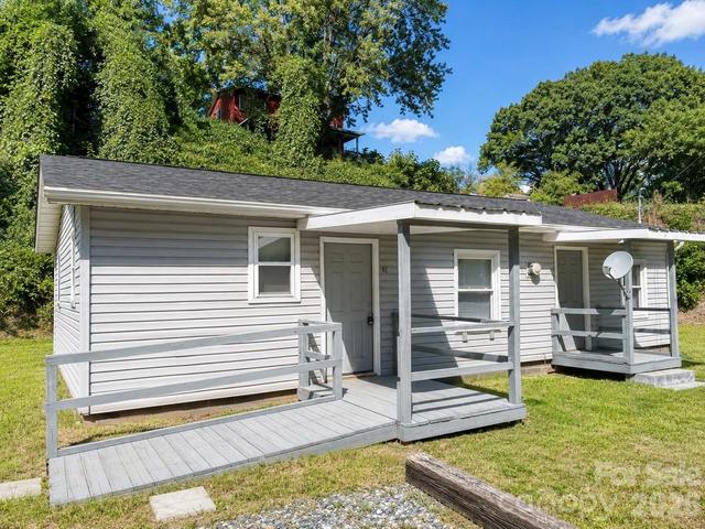 61 Haywood Rd, Asheville, NC 28806
