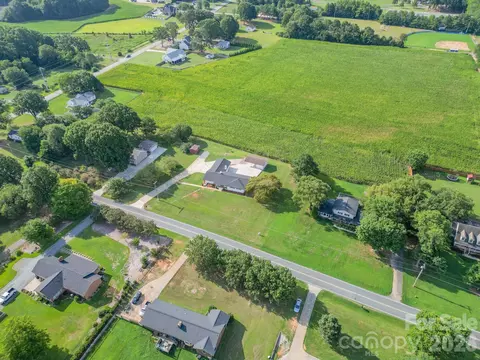 View/Area - 3115 Crow Rd, Monroe, NC 28112 photo 6 of 9