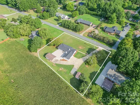View/Area - 3115 Crow Rd, Monroe, NC 28112 photo 7 of 9