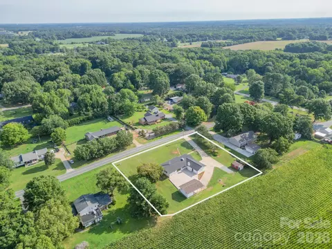 View/Area - 3115 Crow Rd, Monroe, NC 28112 photo 4 of 9