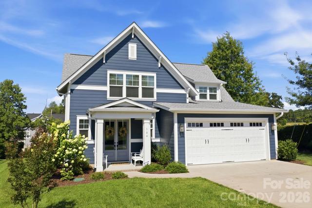 104 Sisters Cove Ct, Mooresville, NC 28117