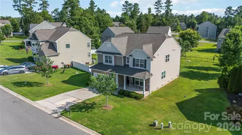 View/Area - 217 Hydrangea Dr, Clover, SC 29710 photo 4 of 11