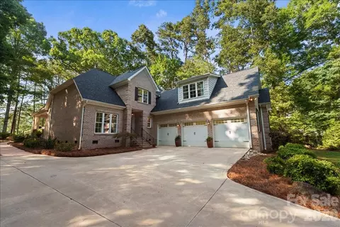 49437 Quail Trail Rd, Norwood, NC 28128