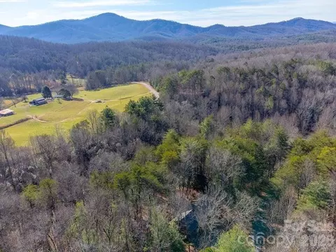 397 Kennel Loop, Murphy, NC 28906 photo 38