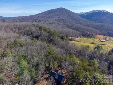 397 Kennel Loop, Murphy, NC 28906 photo 36