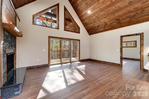 397 Kennel Loop, Murphy, NC 28906 photo 8