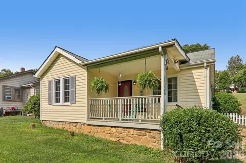 Exterior - 120 Caring Place Loop, Clyde, NC 28721 photo 1 of 8