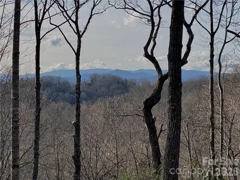12 Cummings Cove Parkway #12, Hendersonville, NC 28739