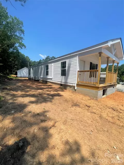 81 Gravel Hill Ct, Taylorsville, NC 28681
