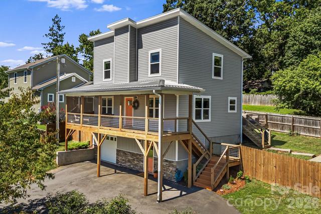 14 3rd St, Asheville, NC 28803