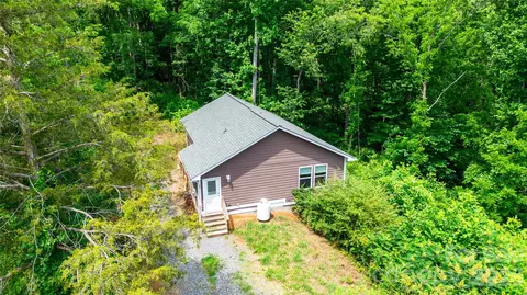 24 Old Rogers Ln, Sylva, NC 28779 photo 2