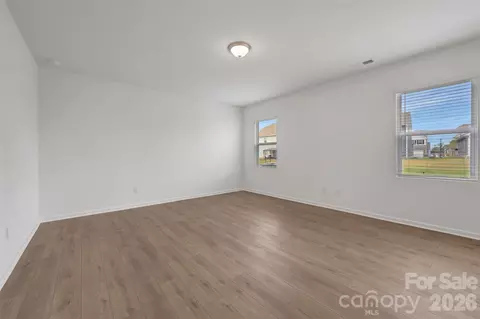 Living - 629 Willoughby Park Dr, Monroe, NC 28112 photo 1 of 4