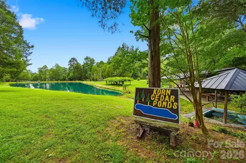 1915 Cedar Pond Rd, Catawba, NC 28609