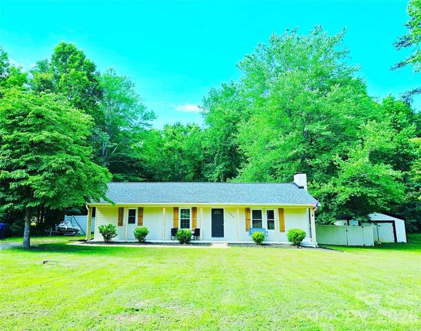 133 Winged Elm Ln, Mooresville, NC 28115