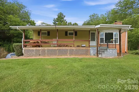 2034 Pisgah Dr, Canton, NC 28716