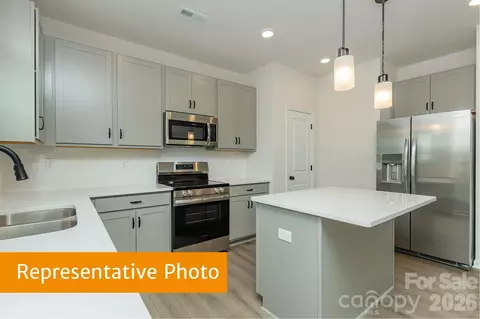 616 Cooley Dr, Salisbury, NC 28147 photo 4