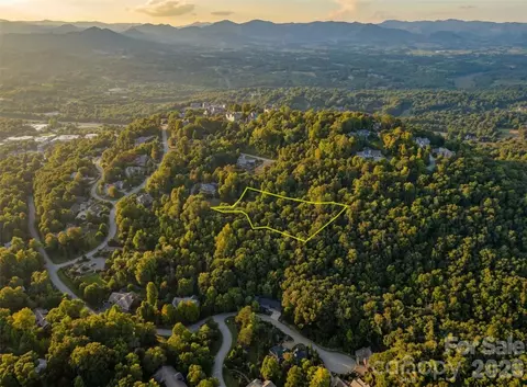 18 Keeping Kyle Xing, Asheville, NC 28804