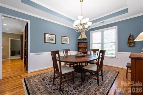 Dining - 625 Jackson Rd, Salisbury, NC 28146 photo 2 of 3