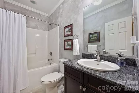 Bath - 625 Jackson Rd, Salisbury, NC 28146 photo 3 of 3