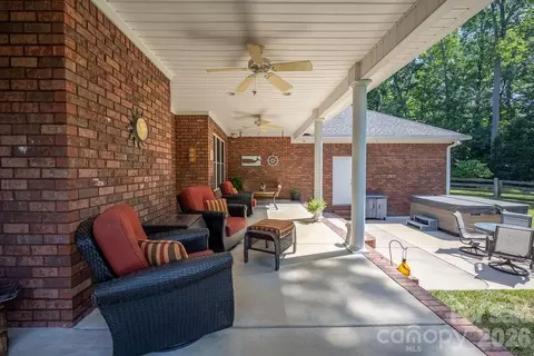 Exterior - 625 Jackson Rd, Salisbury, NC 28146 photo 3 of 7