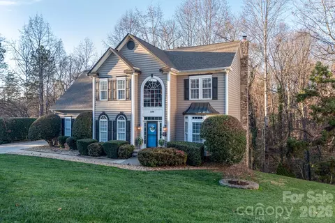 130 Haddington Pl, Mooresville, NC 28115
