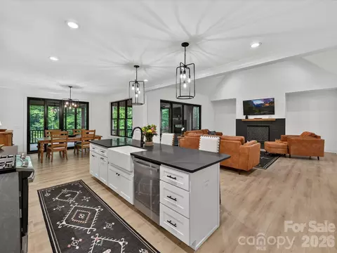 Kitchen - 1215 Pine Forest Dr, Lancaster, SC 29720 photo 4 of 4