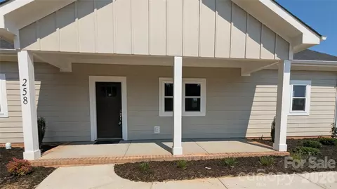 Exterior - 258 East Ave, Monroe, NC 28110 photo 1 of 1