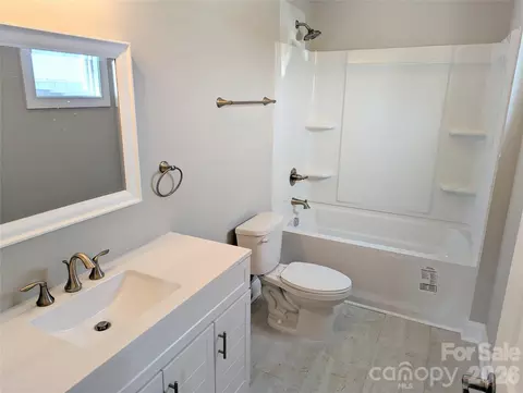 Bath - 258 East Ave, Monroe, NC 28110 photo 1 of 2