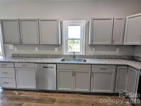 Kitchen - 258 East Ave, Monroe, NC 28110 photo 2 of 4