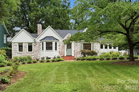 3134 Country Club Dr, Charlotte, NC 28205