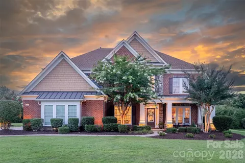 10210 Alouette Dr, Waxhaw, NC 28173