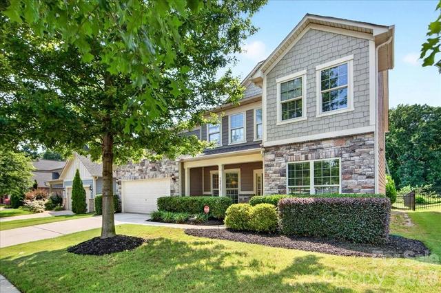 12515 Current Dr, Charlotte, NC 28278