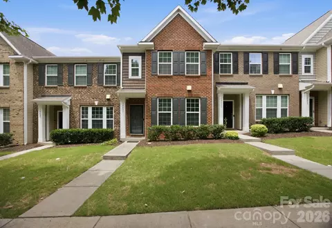 18431 The Commons Blvd, Cornelius, NC 28031
