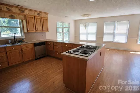 275 Noel Rd, Harmony, NC 28634 photo 5