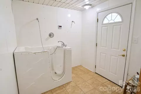 275 Noel Rd, Harmony, NC 28634 photo 9