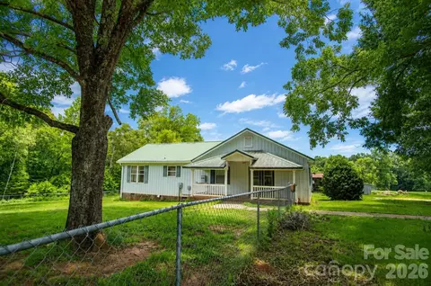 275 Noel Rd, Harmony, NC 28634
