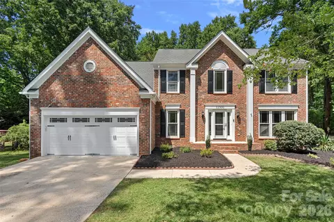 12500 Angel Oak Dr, Huntersville, NC 28078