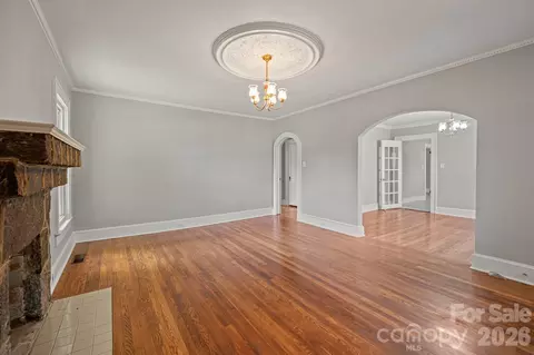 Living - 3219 Us 70 E Hwy E, Morganton, NC 28655 photo 1 of 6