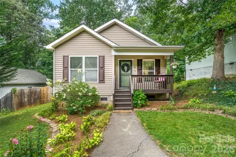 41 Wilmington St, Asheville, NC 28806