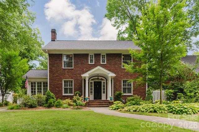 1825 Dilworth W Rd W, Charlotte, NC 28203