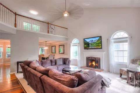 7800 Kingston Dr, Waxhaw, NC 28173