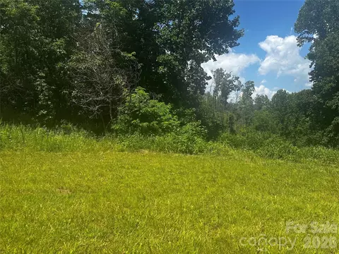 674 John Sparks Rd, Bakersville, NC 28705