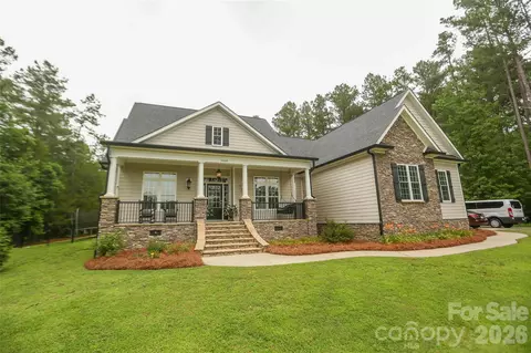 1150 Oak Trail Cir, Concord, NC 28025