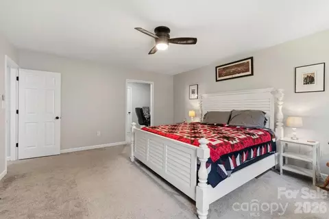 Bedroom - 1171 37th Avenue Ne Dr NE, Hickory, NC 28601 photo 5 of 5