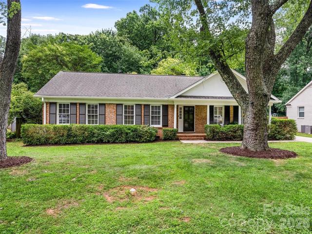5020 Glenbrier Dr, Charlotte, NC 28212