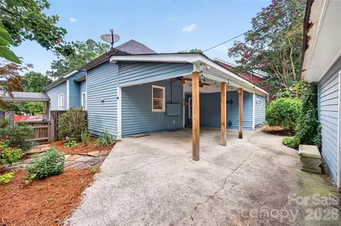 Exterior - 403 W Franklin St, Monroe, NC 28112 photo 6 of 12
